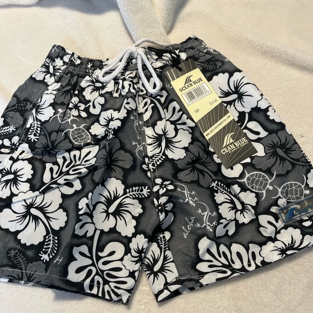🌺 Ocean Blue Black & White Floral Swim Trunks | Men’s Size M | NWT